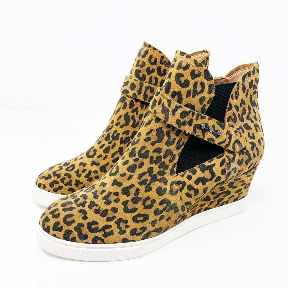Linea Paolo Freshton Wedge Sneaker Bootie Leopard